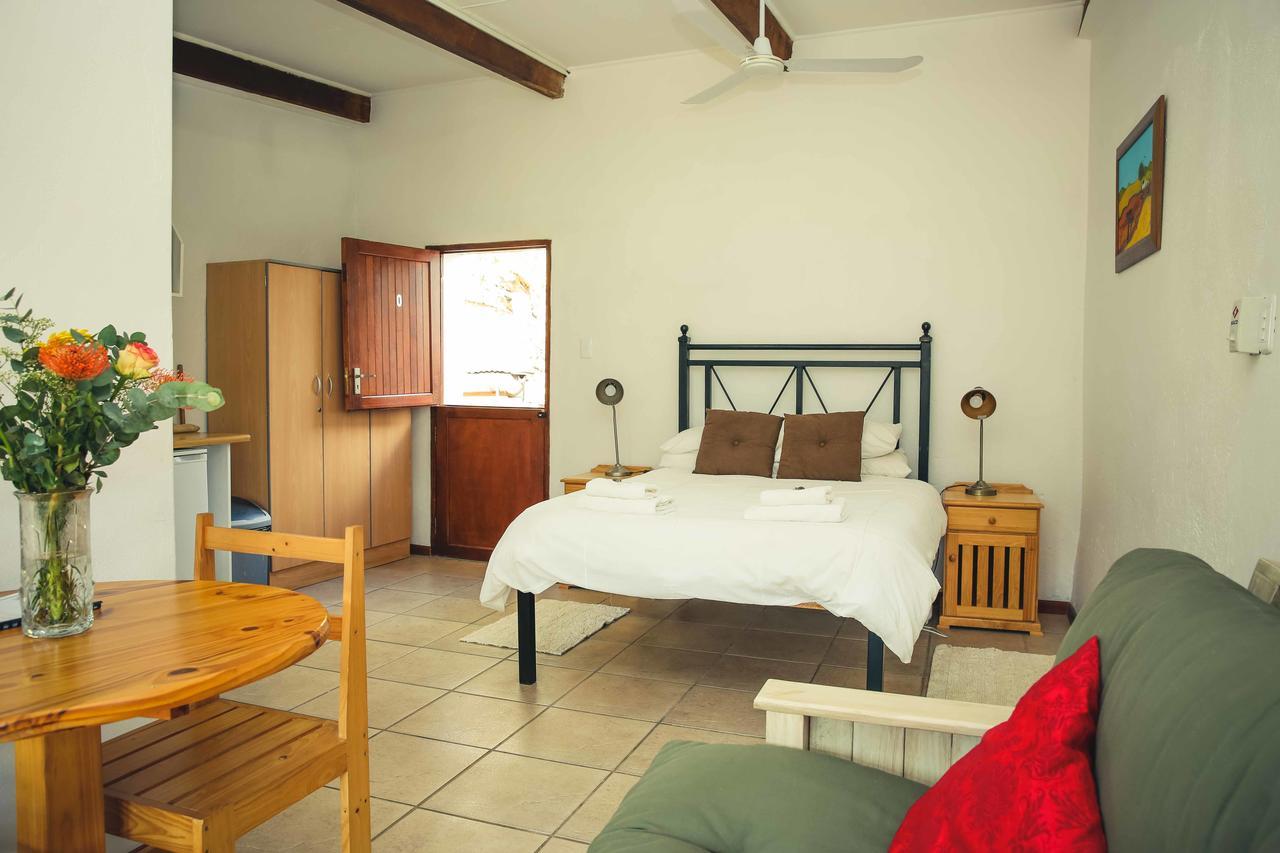 Wilgewandel Holiday Farm & Day Restaurant Oudtshoorn Ngoại thất bức ảnh