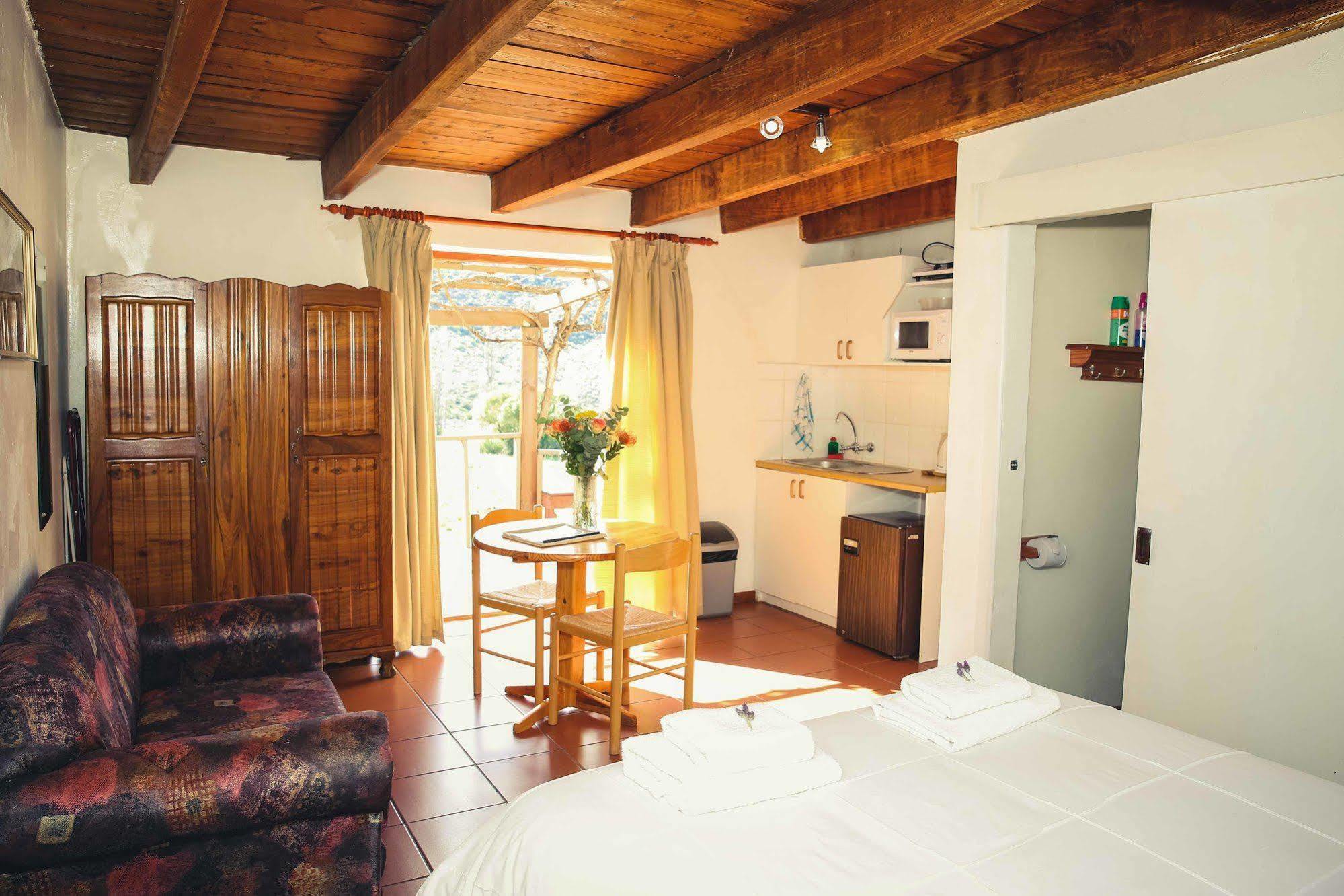 Wilgewandel Holiday Farm & Day Restaurant Oudtshoorn Ngoại thất bức ảnh