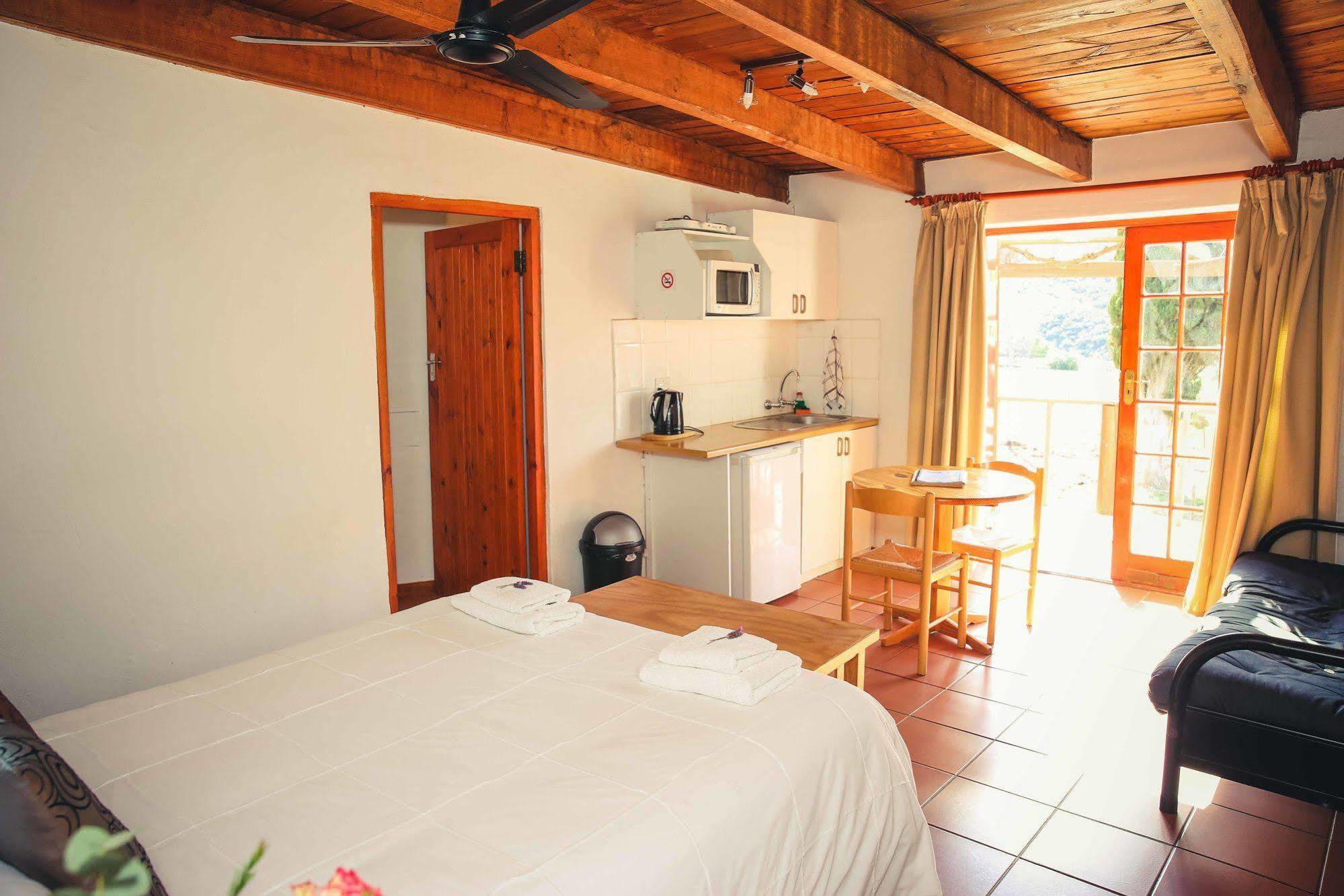 Wilgewandel Holiday Farm & Day Restaurant Oudtshoorn Ngoại thất bức ảnh
